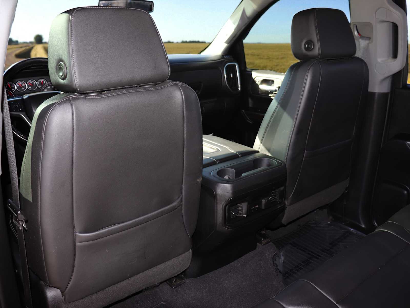 Thumbnail: 2020 Chevrolet Silverado 1500 - 23