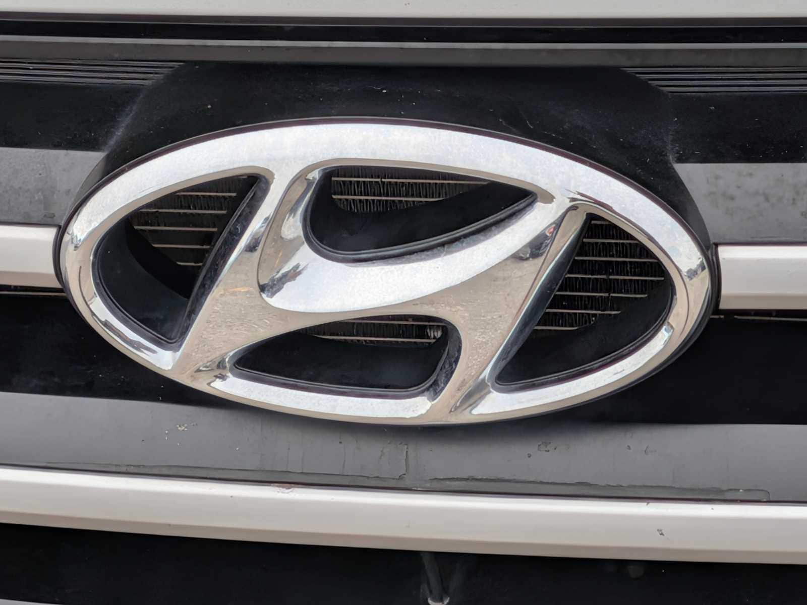 Thumbnail: 2018 Hyundai Tucson - 11