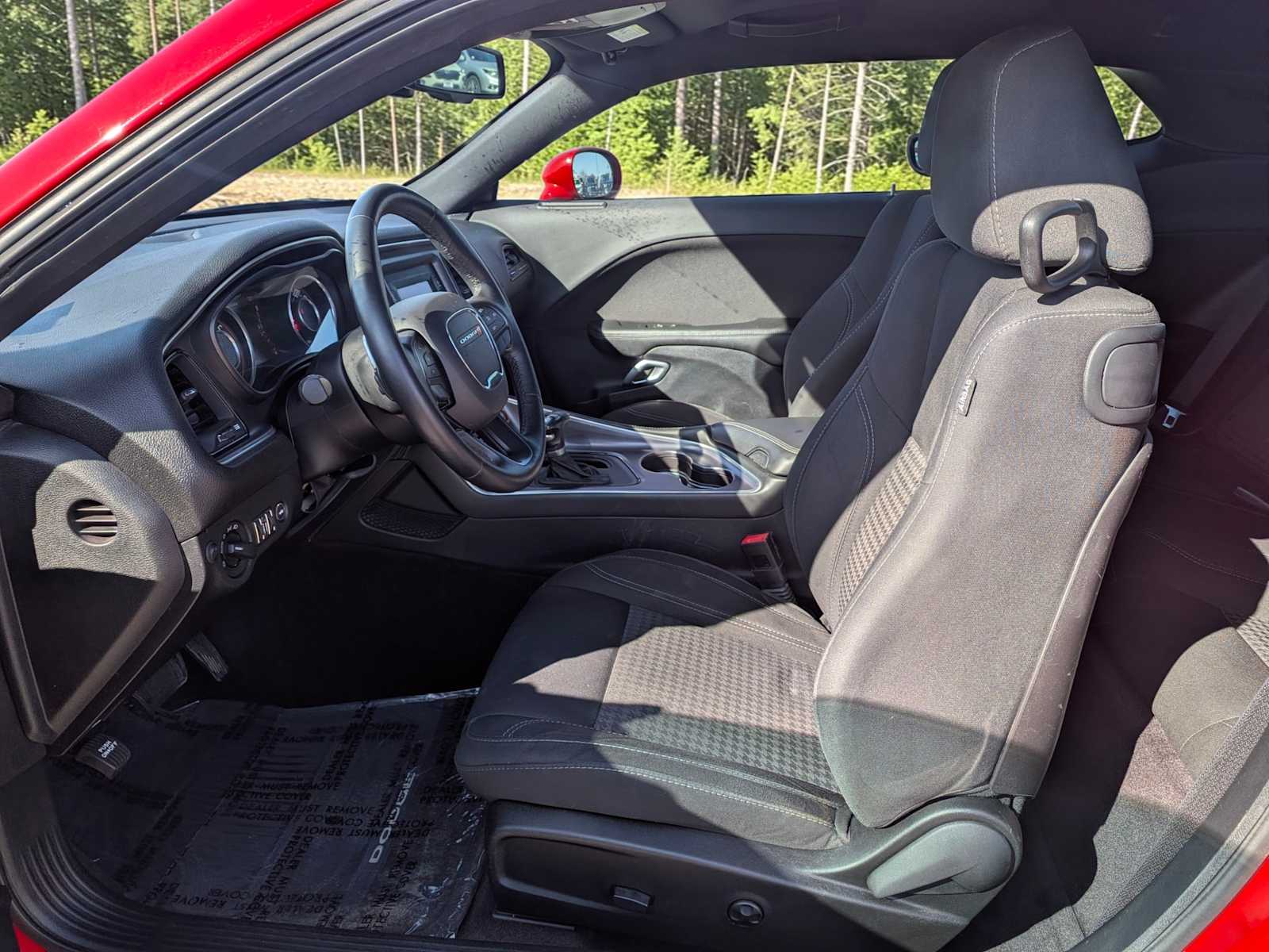 Thumbnail: 2016 Dodge Challenger - 16