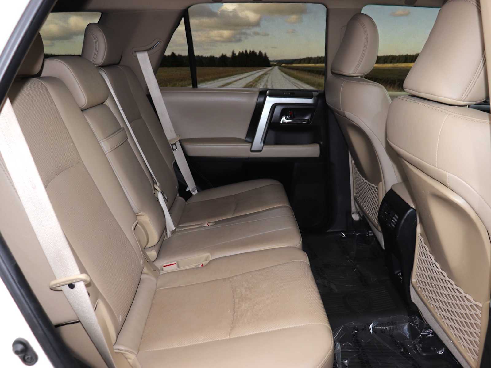 Thumbnail: 2022 Toyota 4Runner - 26