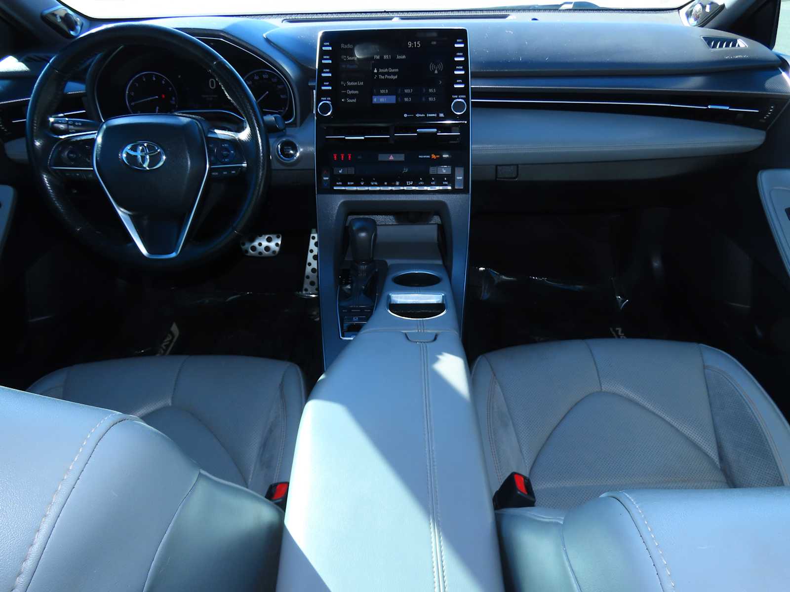 Thumbnail: 2019 Toyota Avalon - 25