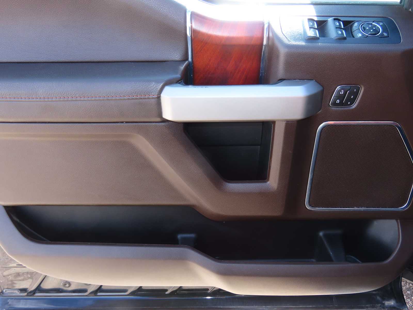 Thumbnail: 2019 Ford F-150 - 18