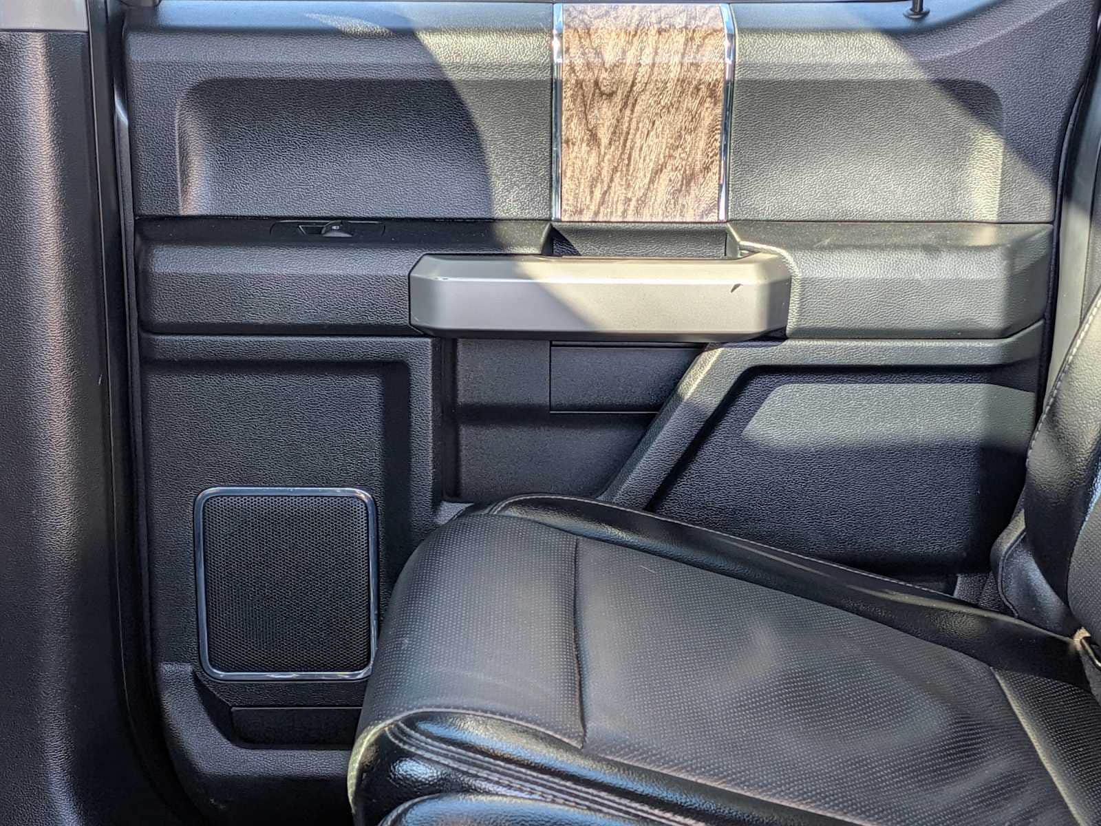 Thumbnail: 2017 Ford Econoline - 22