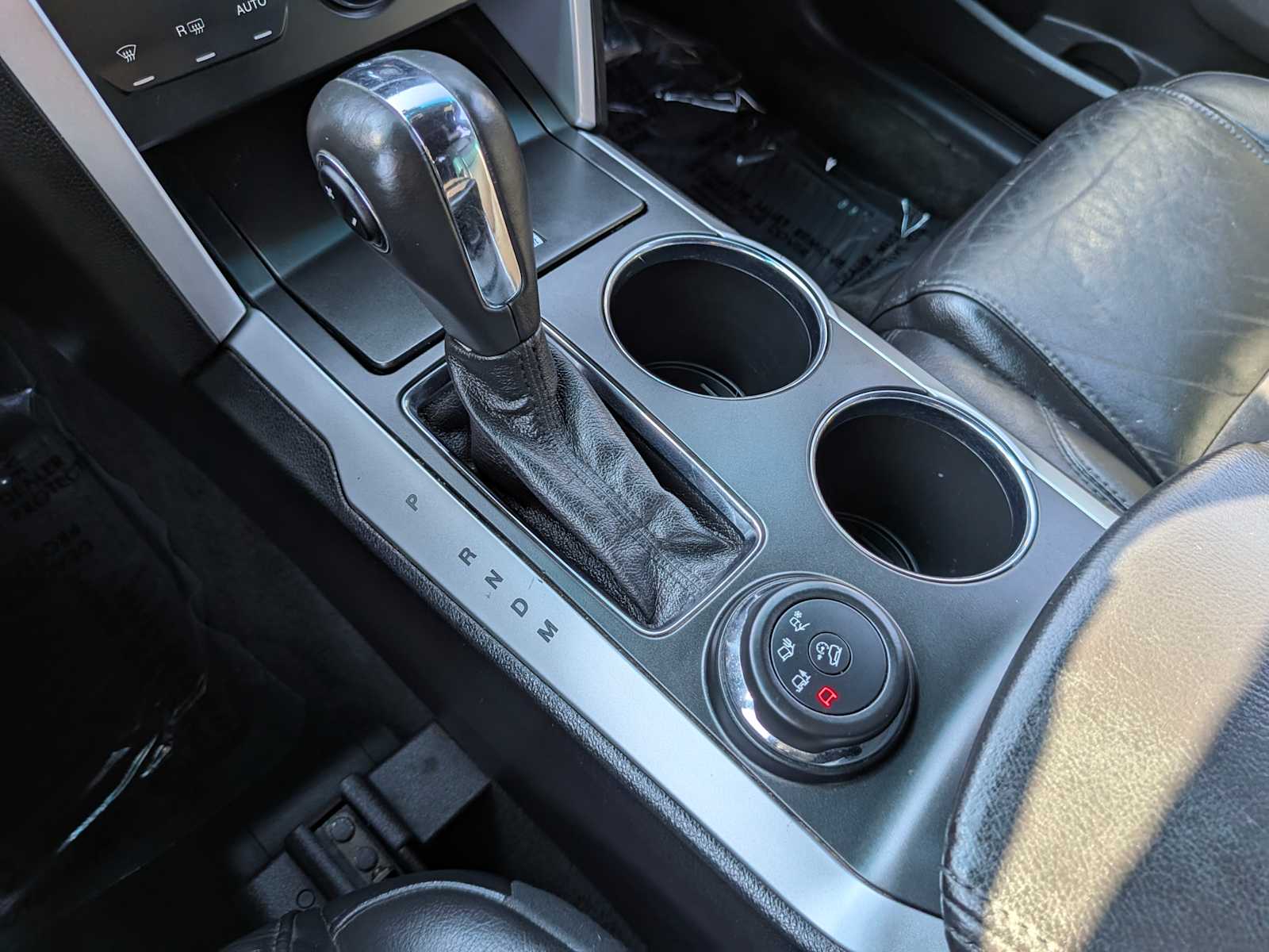 Thumbnail: 2011 Ford Explorer - 37