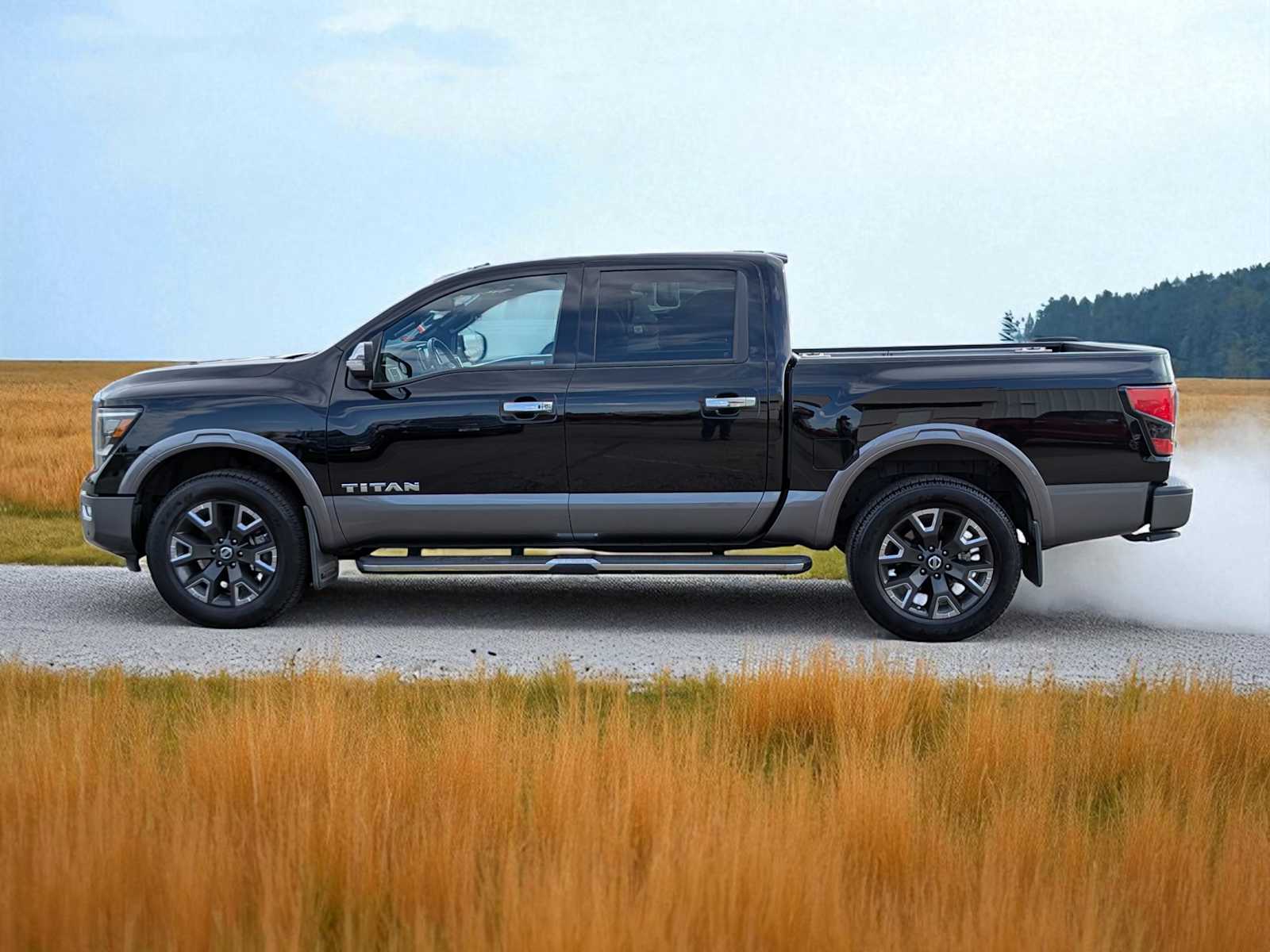 Thumbnail: 2021 Nissan Titan - 3