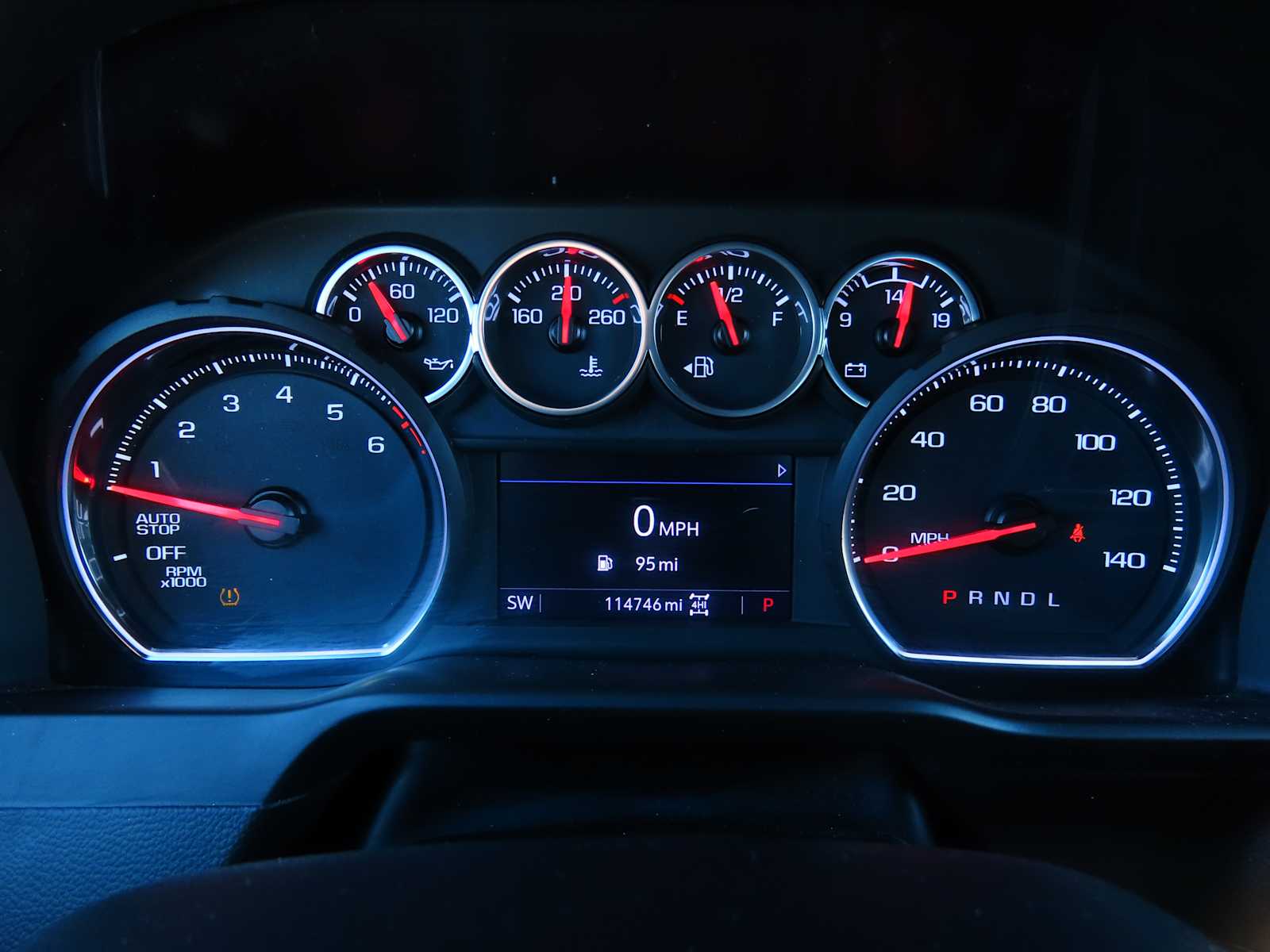 Thumbnail: 2020 Chevrolet Silverado 1500 - 33