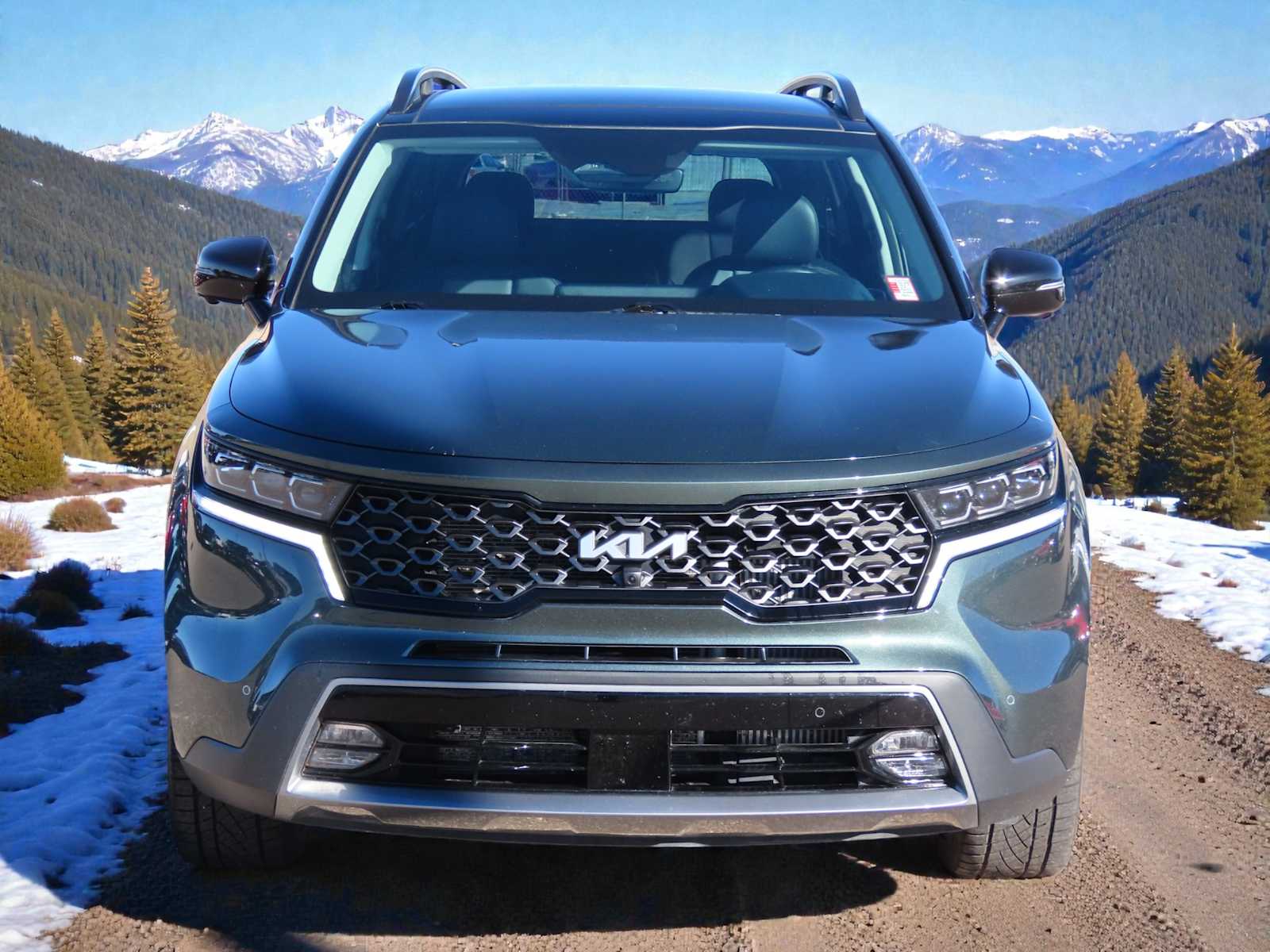 Thumbnail: 2022 Kia Sorento - 8