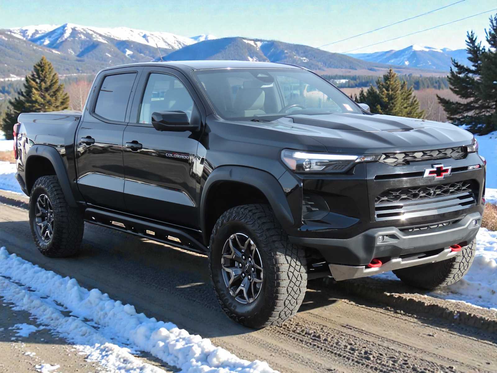 Thumbnail: 2024 Chevrolet Colorado - 8