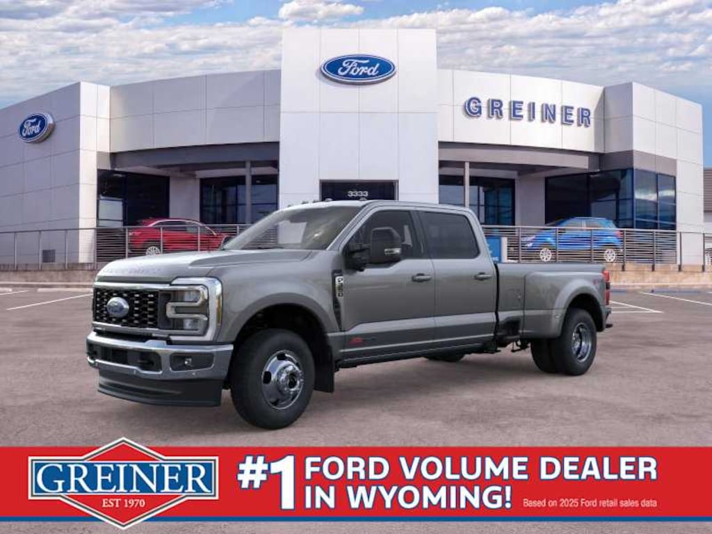 New 2026 Ford F-350 Lariat Truck Crew Cab