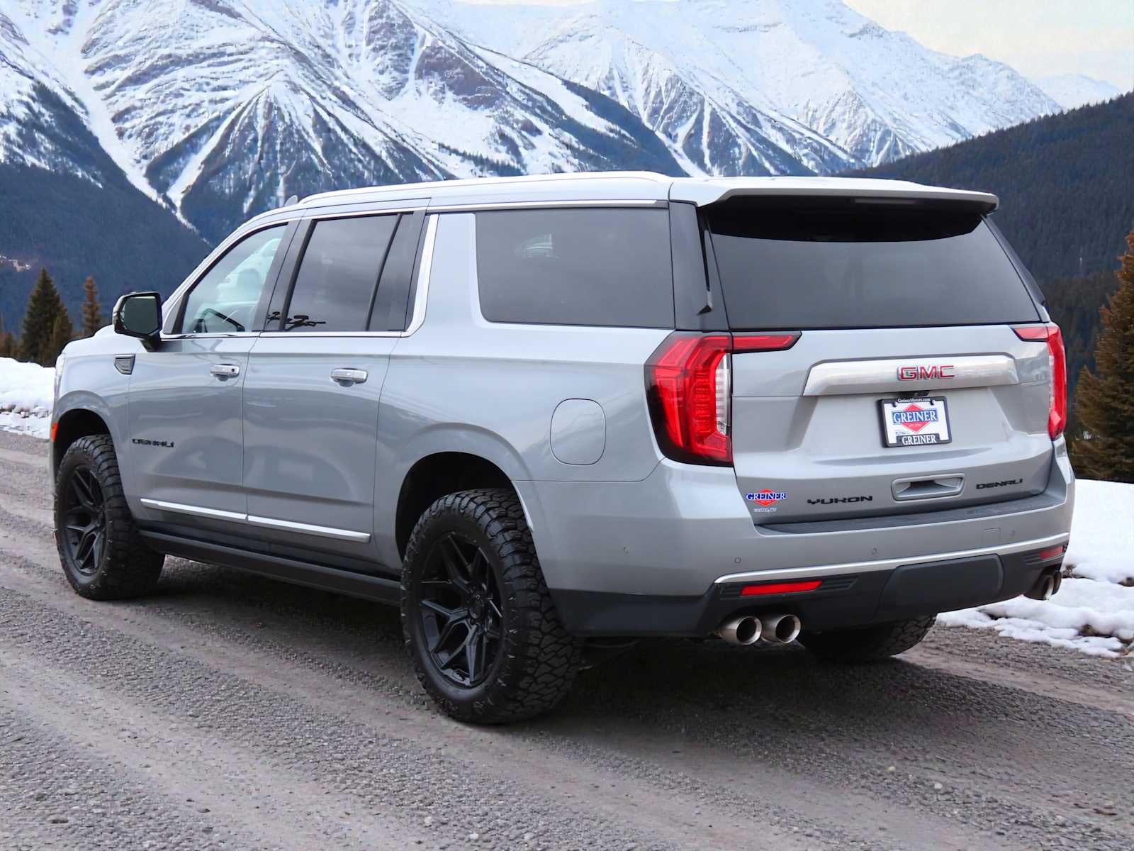 Thumbnail: 2023 GMC Yukon XL - 4