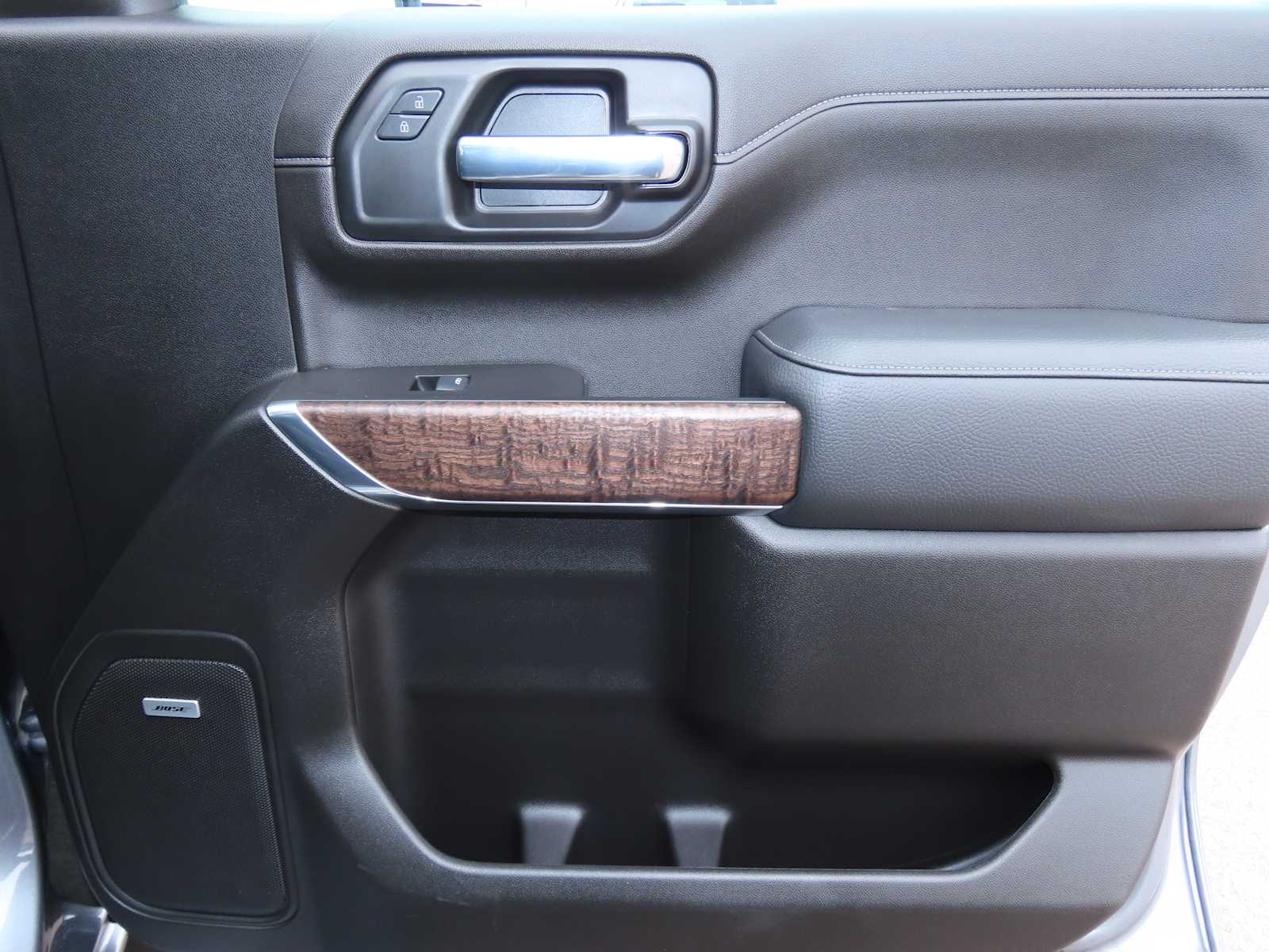 Thumbnail: 2020 GMC Sierra 1500 - 23