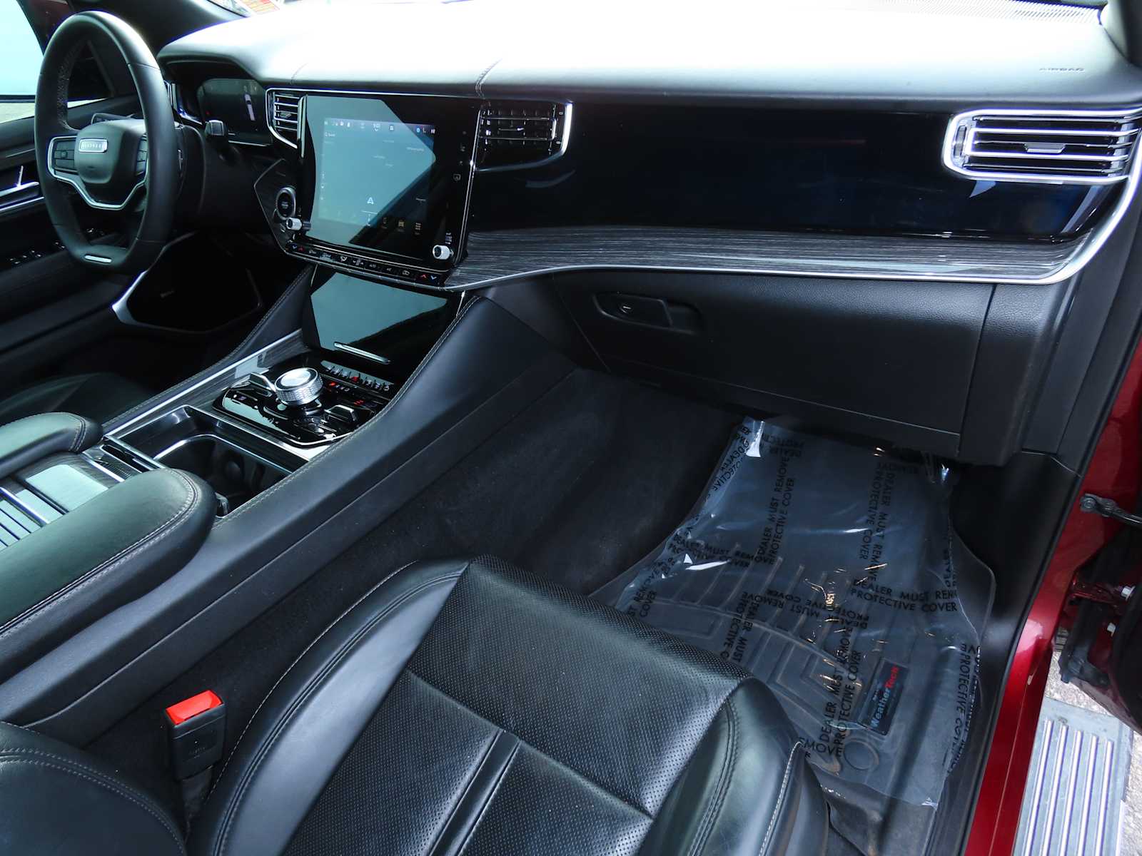 Thumbnail: 2022 Jeep Wagoneer - 21