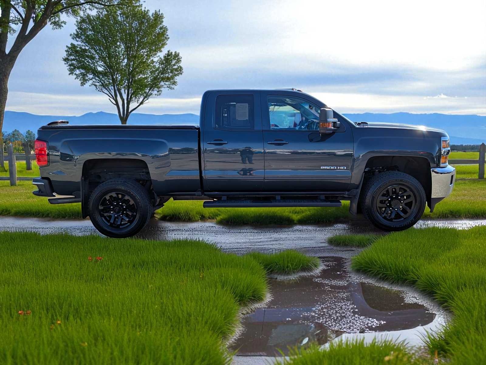 Thumbnail: 2017 Chevrolet Silverado 2500 - 7