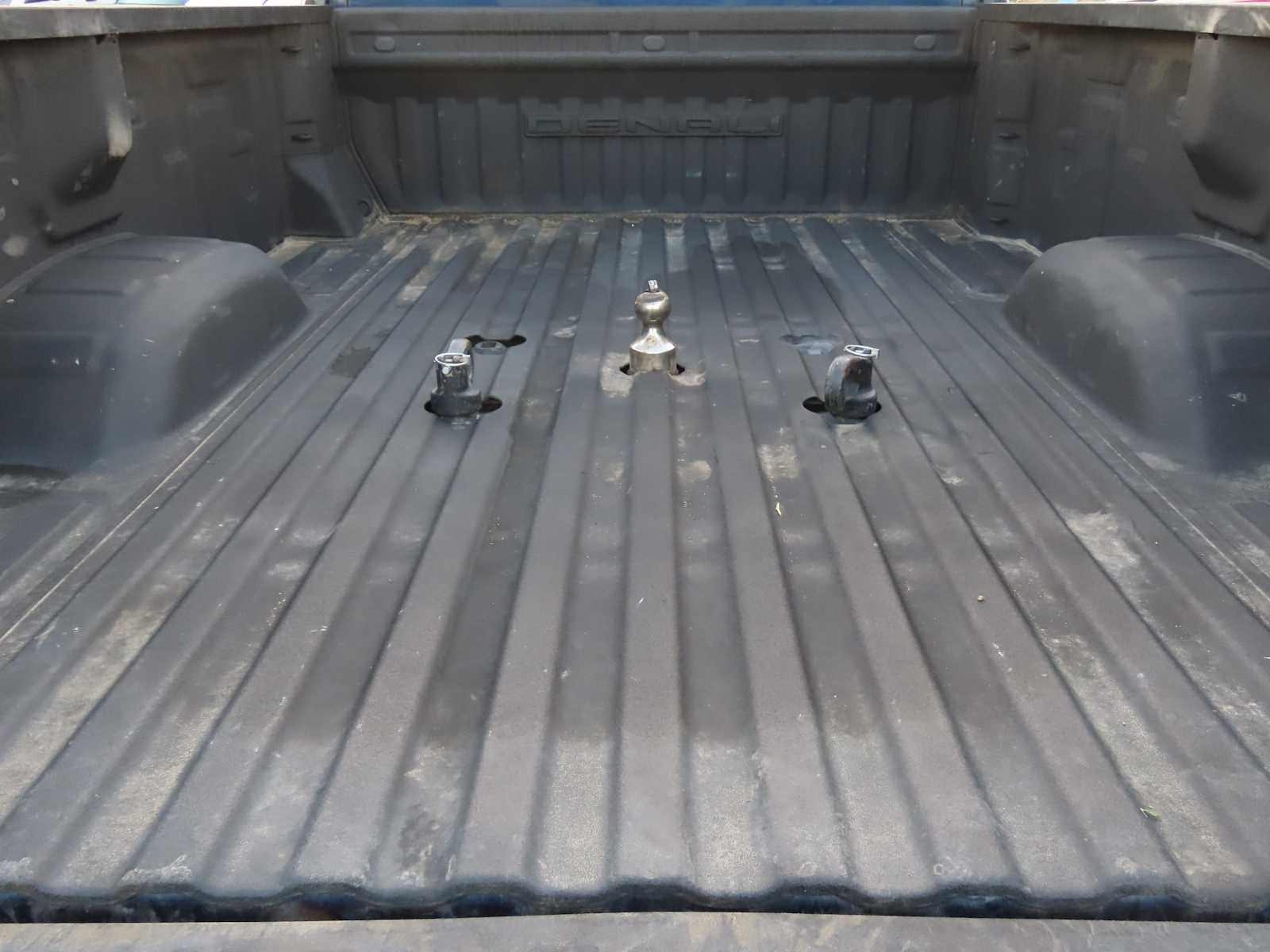 Thumbnail: 2022 GMC Sierra 3500 - 37