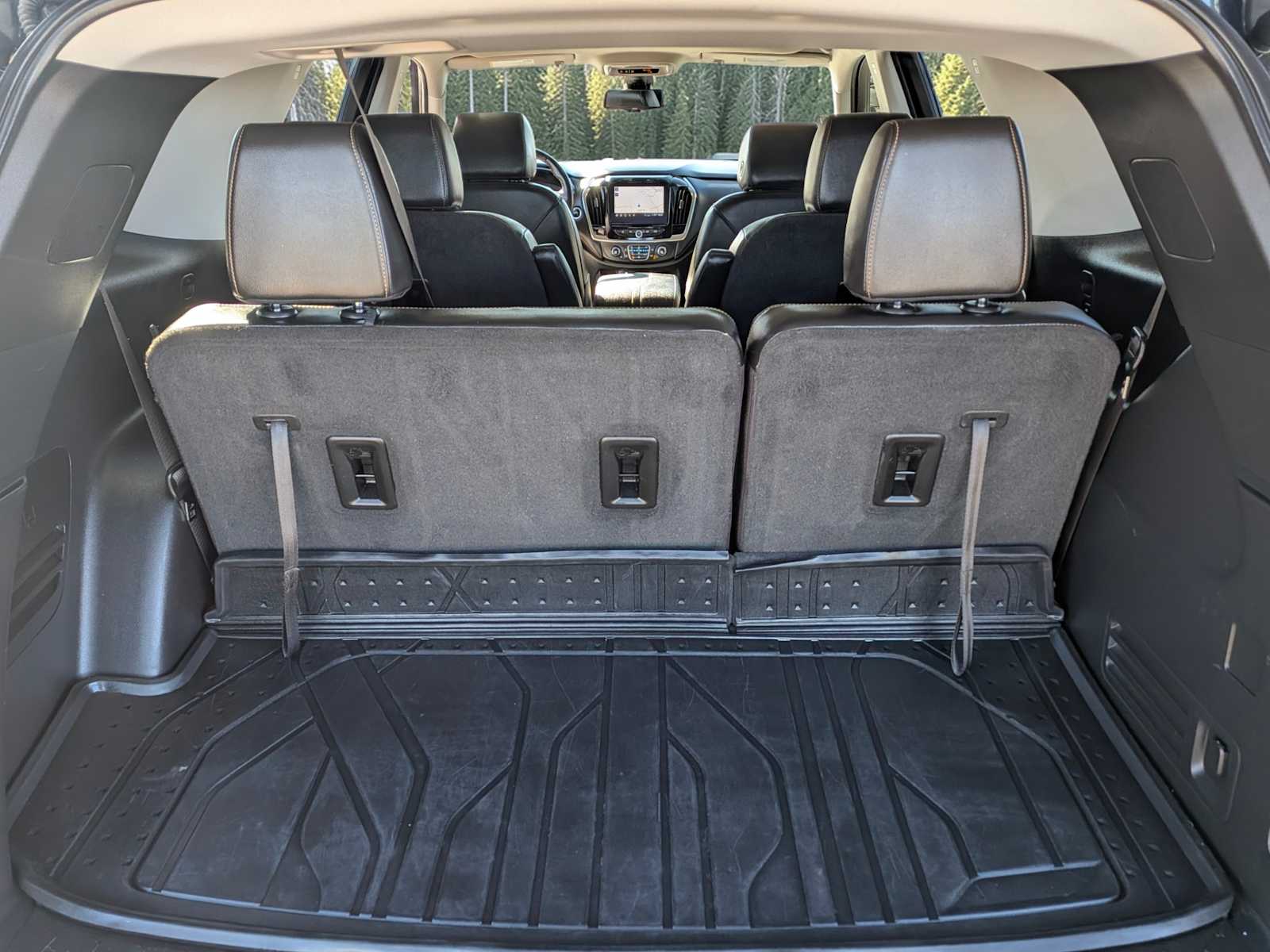 Thumbnail: 2020 Chevrolet Traverse - 34