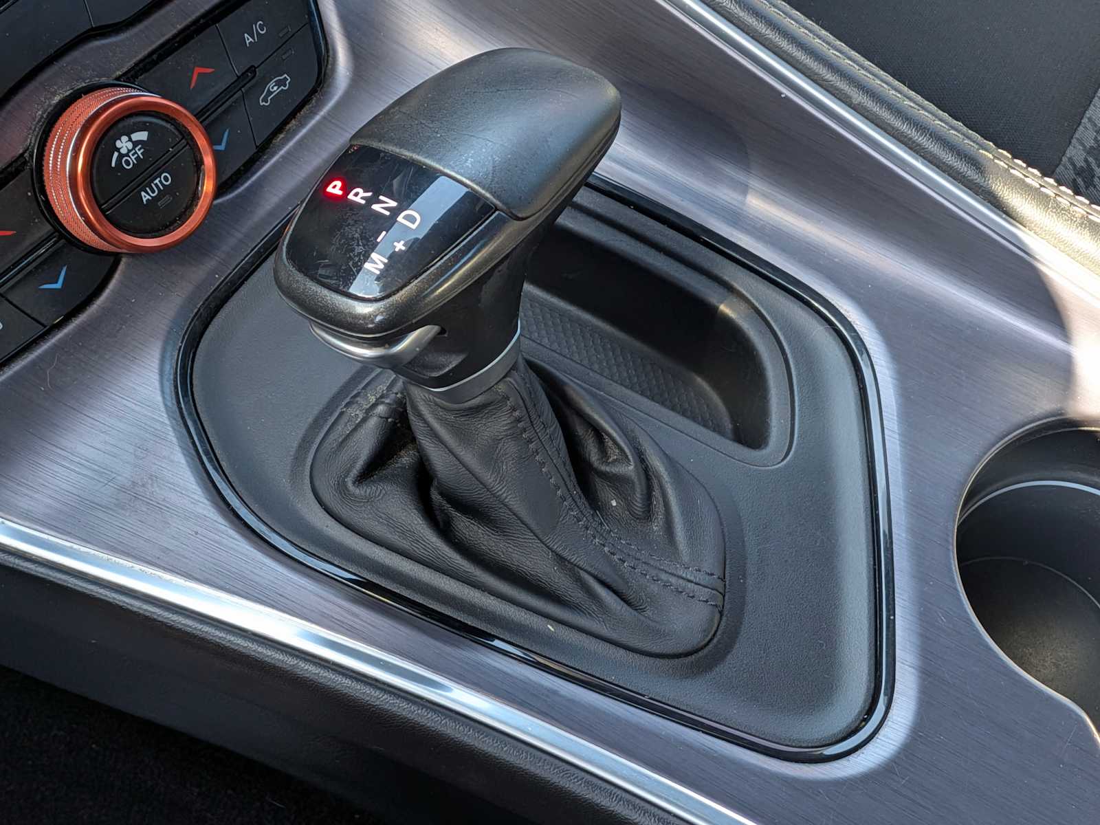Thumbnail: 2016 Dodge Challenger - 26