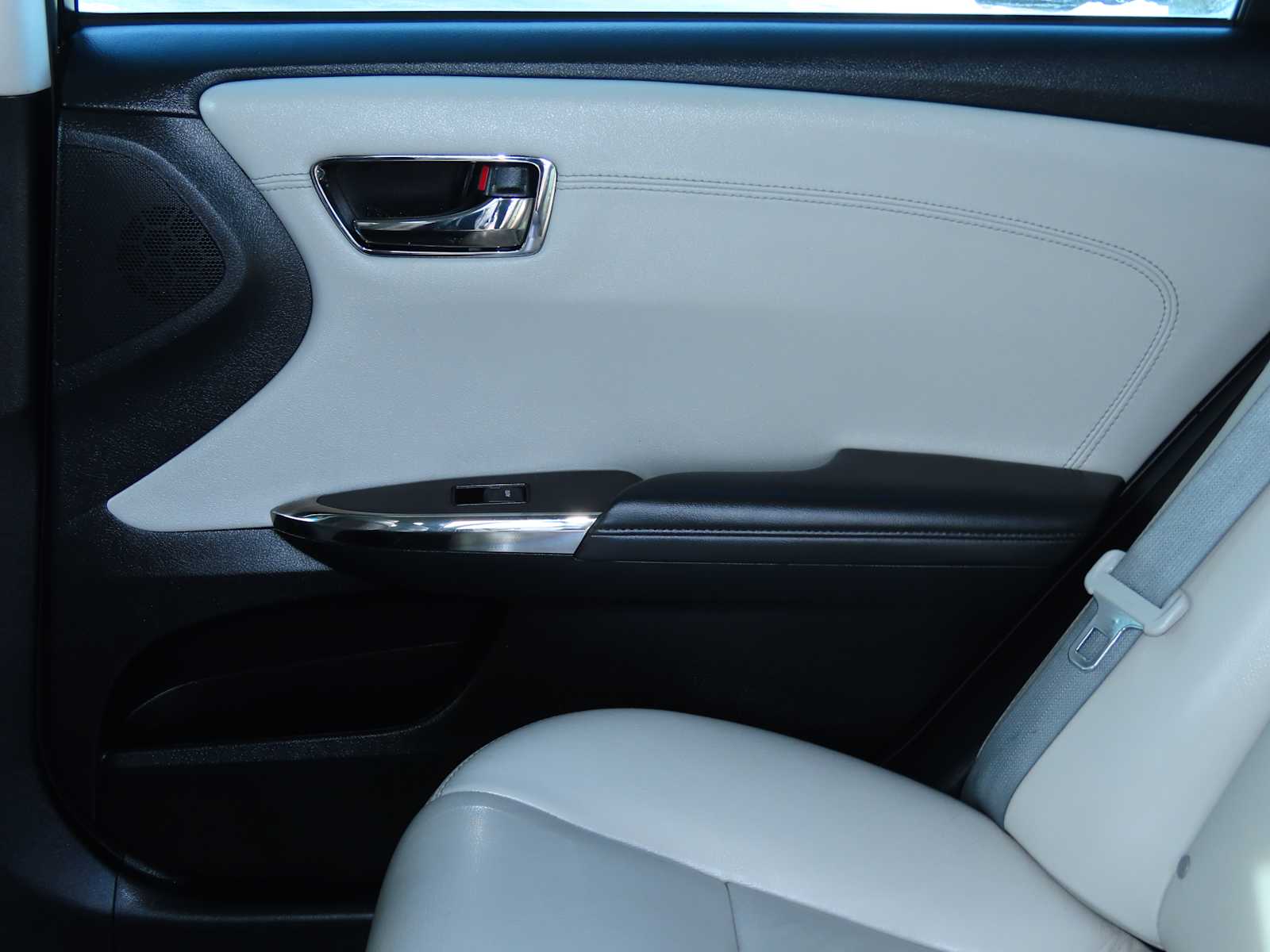 Thumbnail: 2016 Toyota Avalon - 20