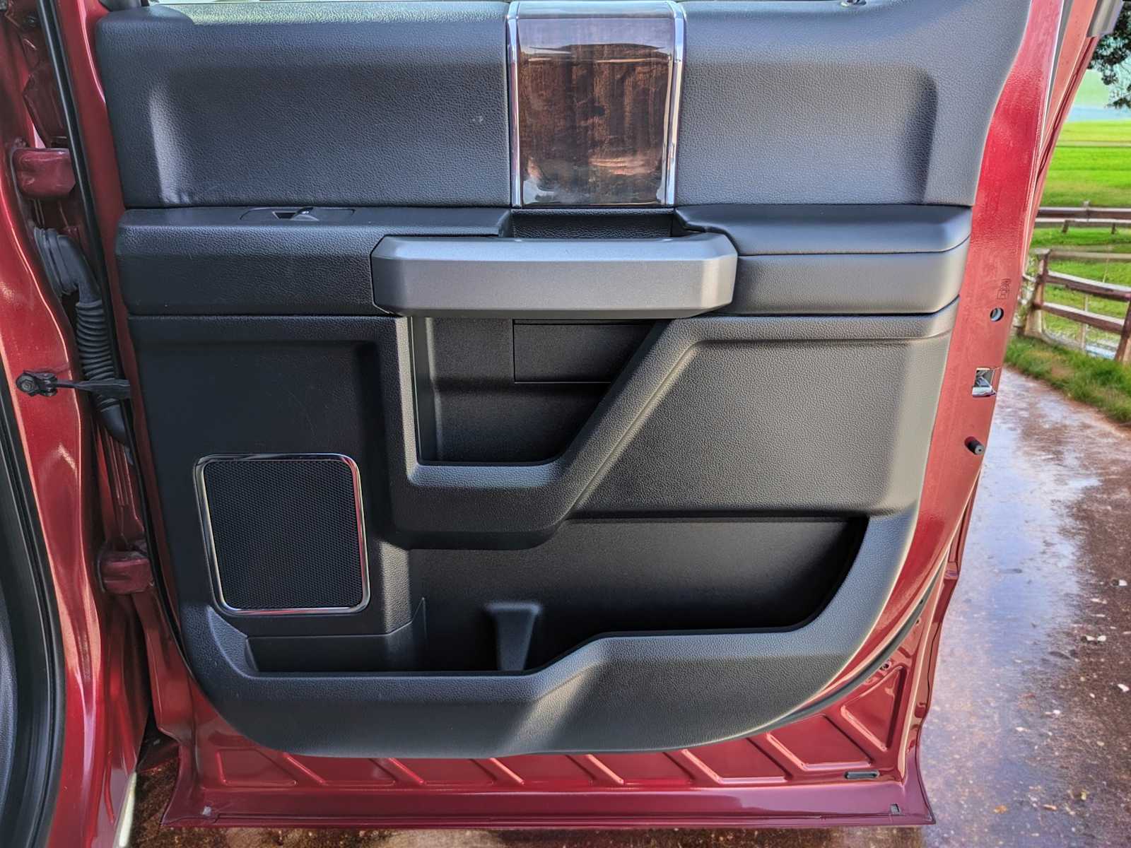 Thumbnail: 2017 Ford Econoline - 33