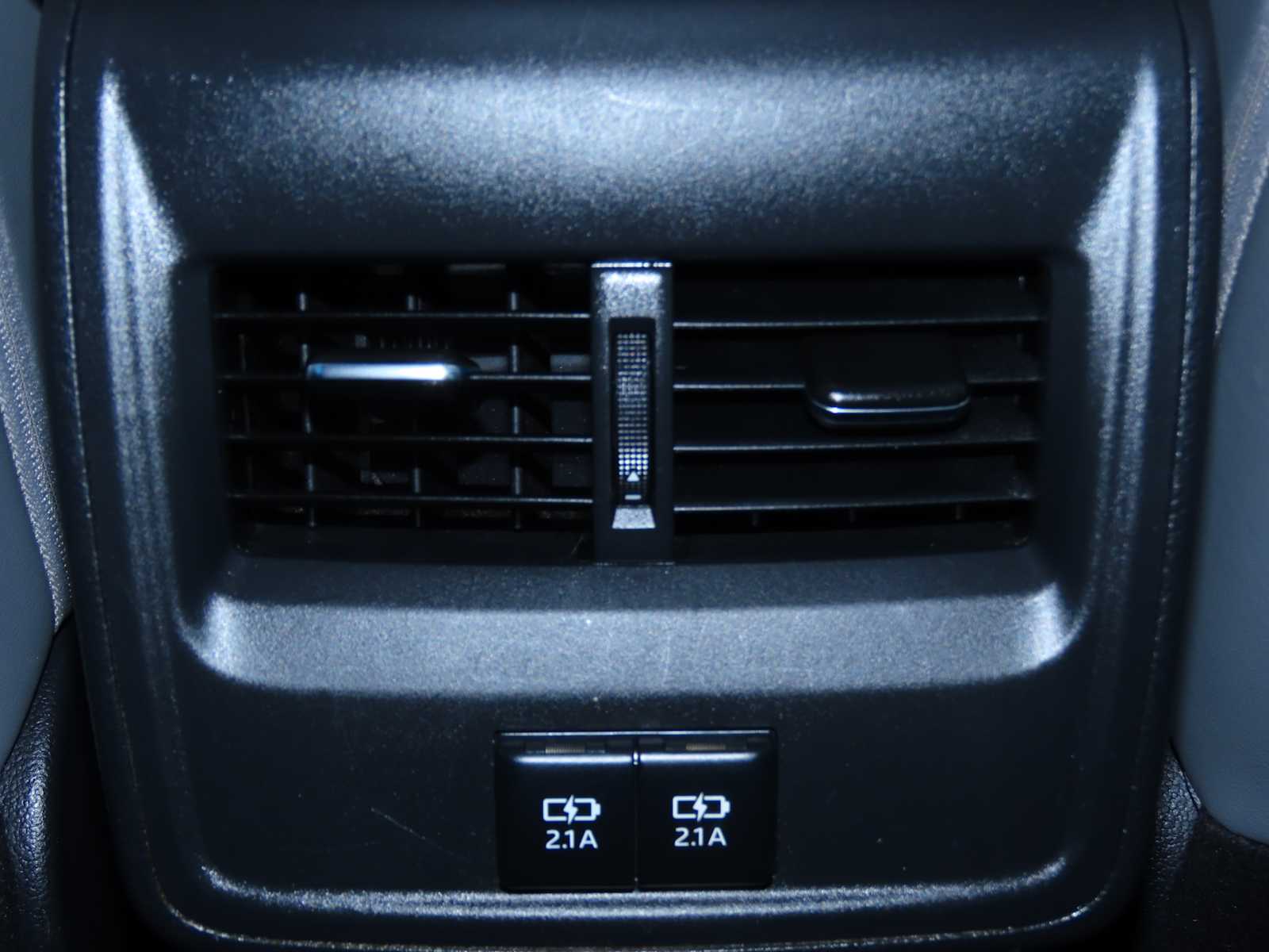 Thumbnail: 2019 Toyota Avalon - 23