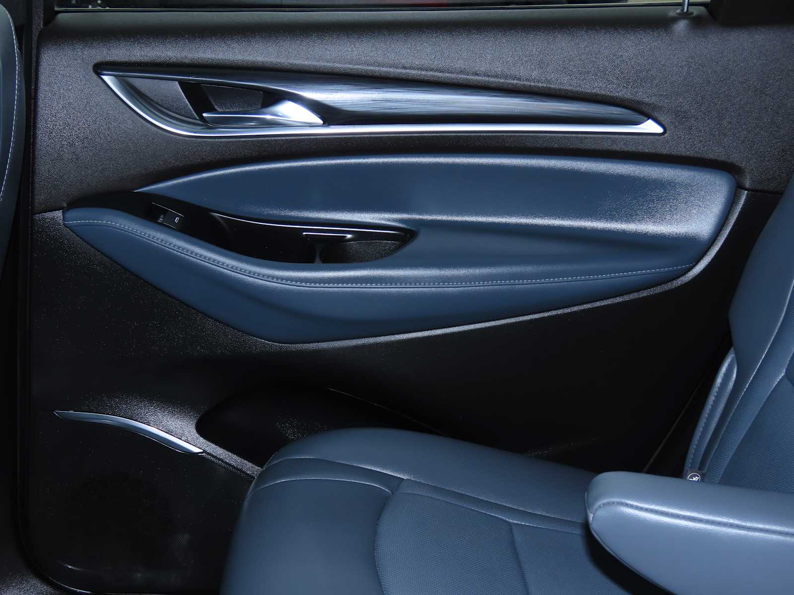 Thumbnail: 2023 Buick Enclave - 20