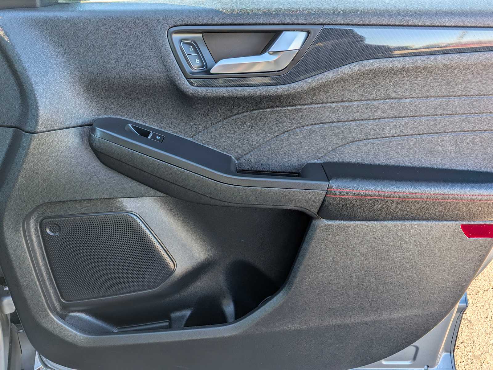 Thumbnail: 2023 Ford Escape - 22