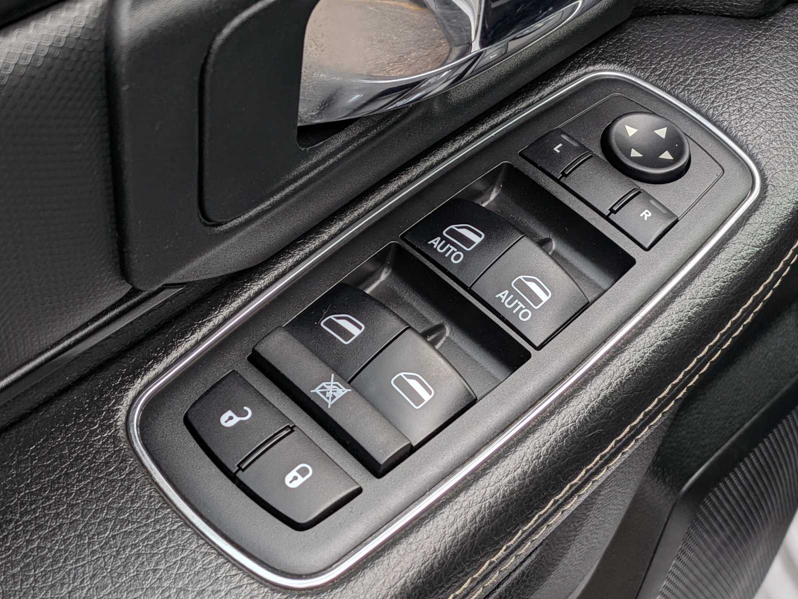 Thumbnail: 2018 RAM 1500 - 18