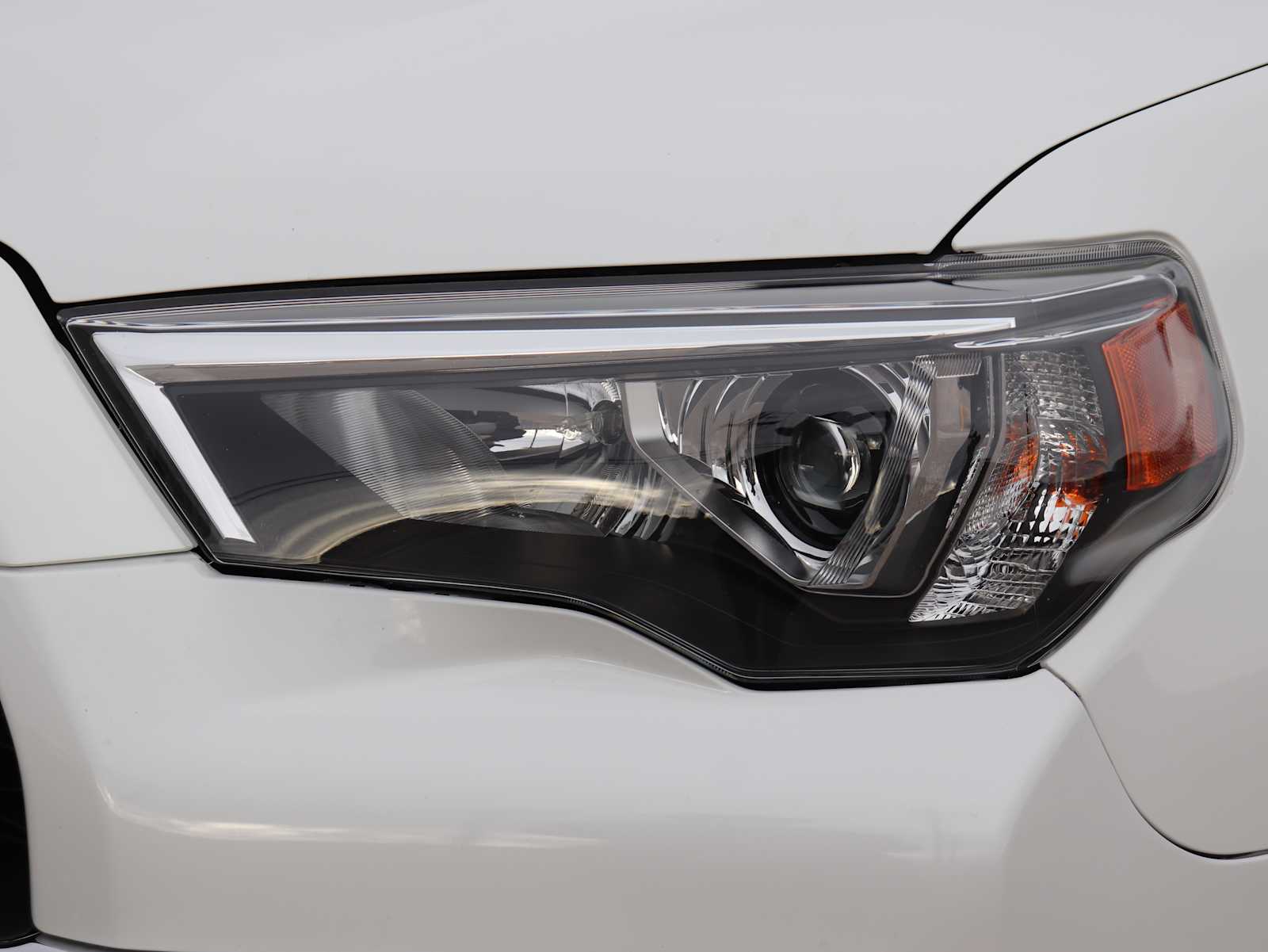 Thumbnail: 2022 Toyota 4Runner - 10