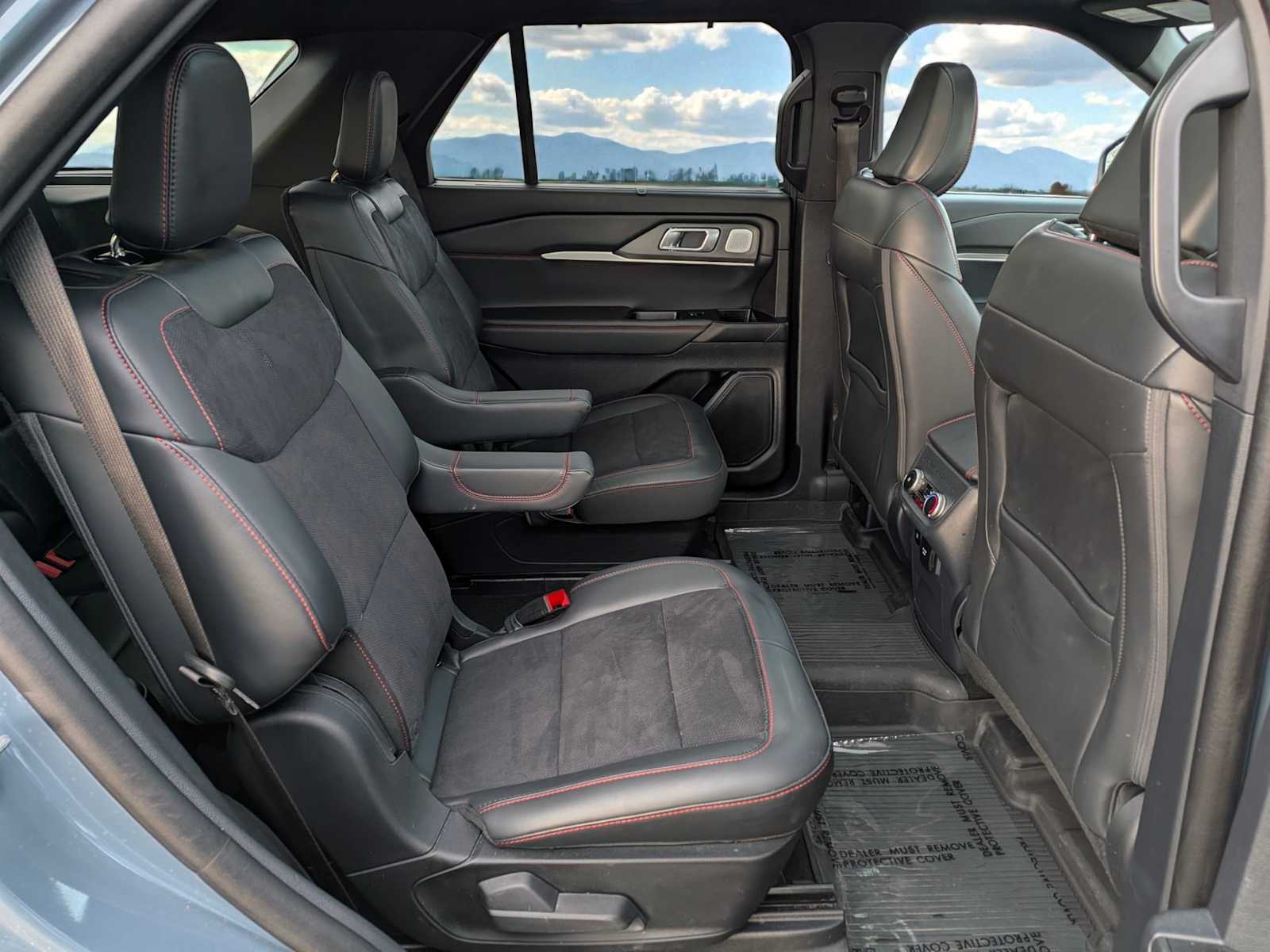 Thumbnail: 2025 Ford Explorer - 22