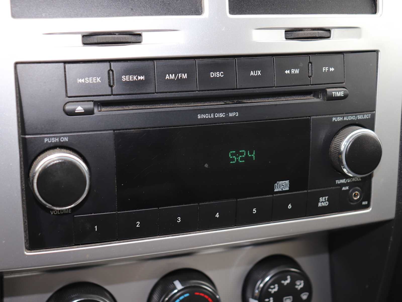 Thumbnail: 2011 Dodge Nitro - 29