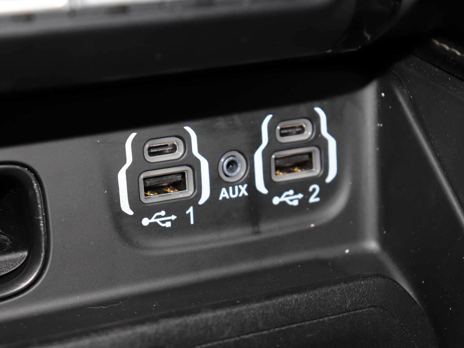 Thumbnail: 2022 RAM 1500 - 32