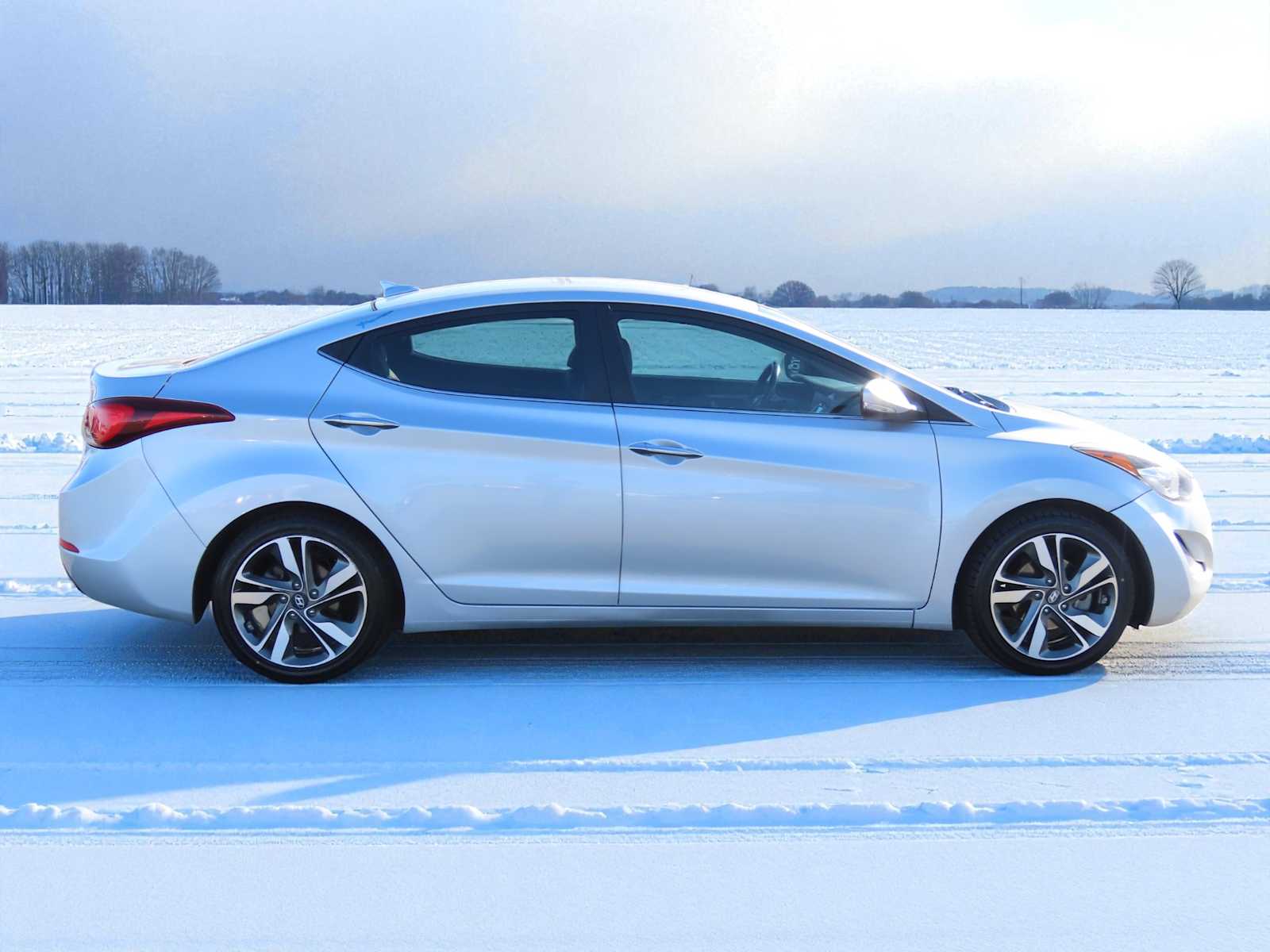 Thumbnail: 2015 Hyundai Elantra - 7