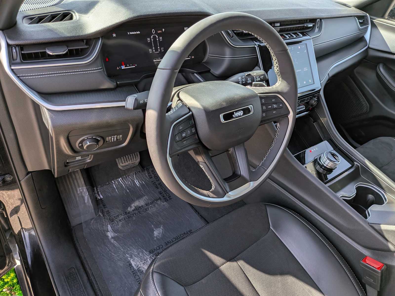 Certified 2024 Jeep Grand Cherokee L Altitude with VIN 1C4RJKAG1R8554478 for sale in Casper, WY