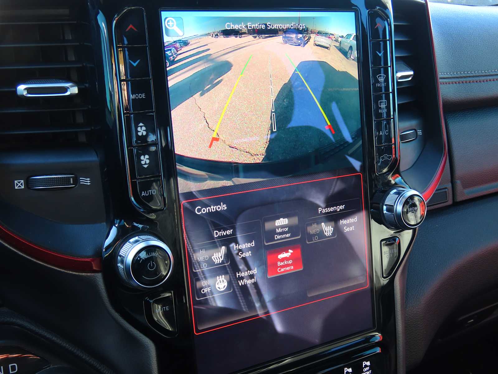 Thumbnail: 2019 RAM 1500 - 29