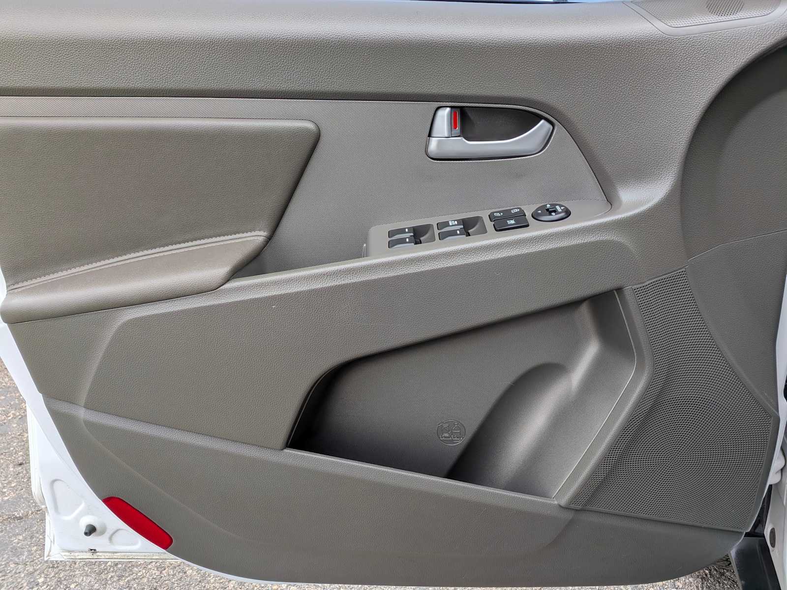 Thumbnail: 2013 Kia Sportage - 17