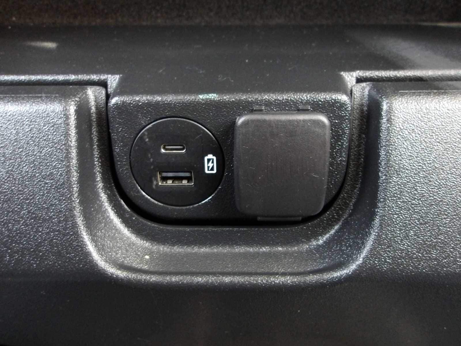 Thumbnail: 2021 Ford F-150 - 28