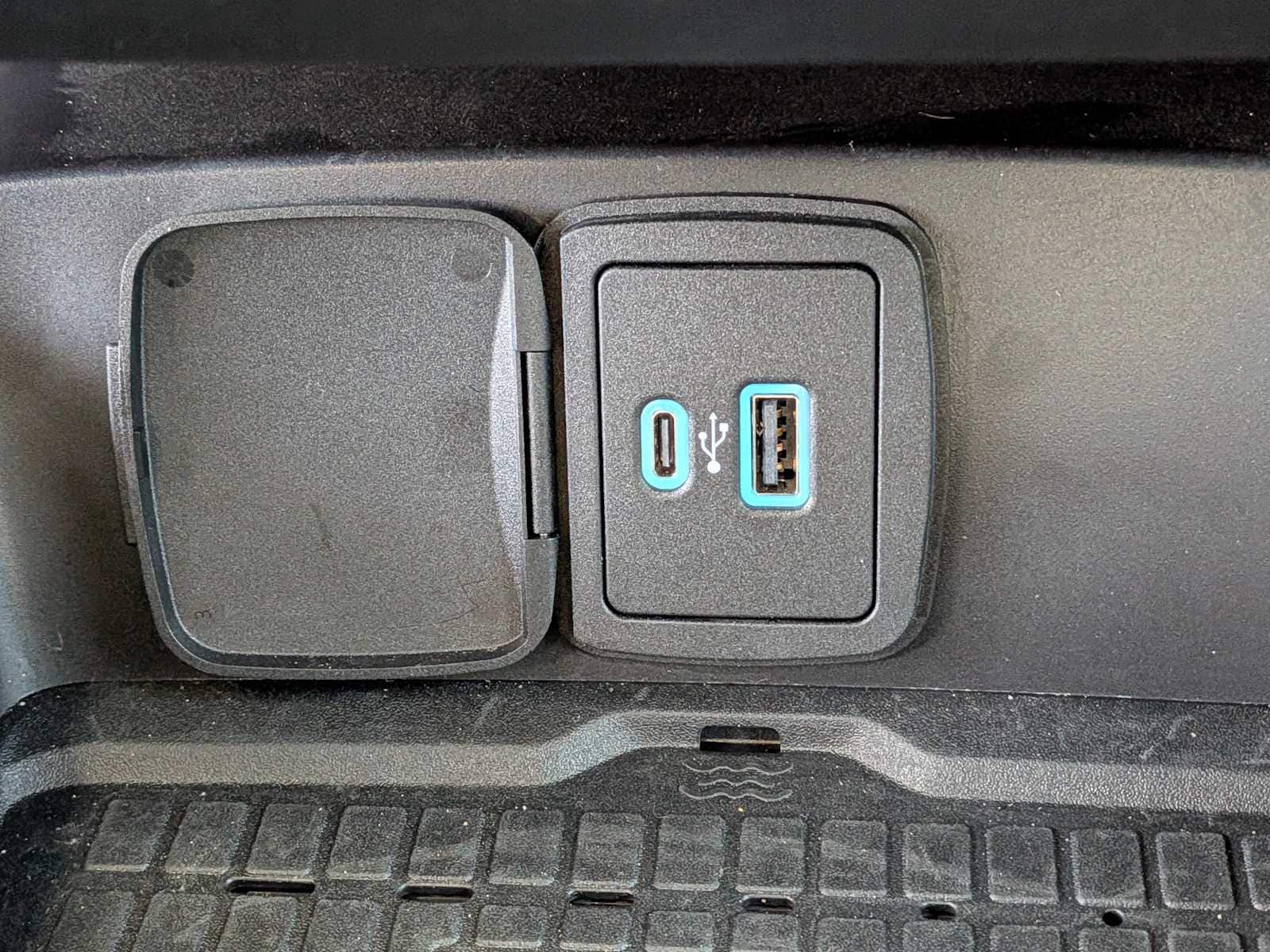 Thumbnail: 2024 Ford Bronco - 35