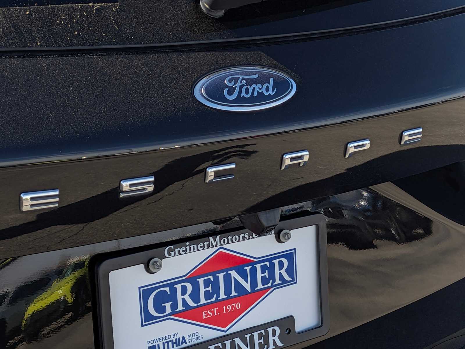 Thumbnail: 2023 Ford Escape - 13