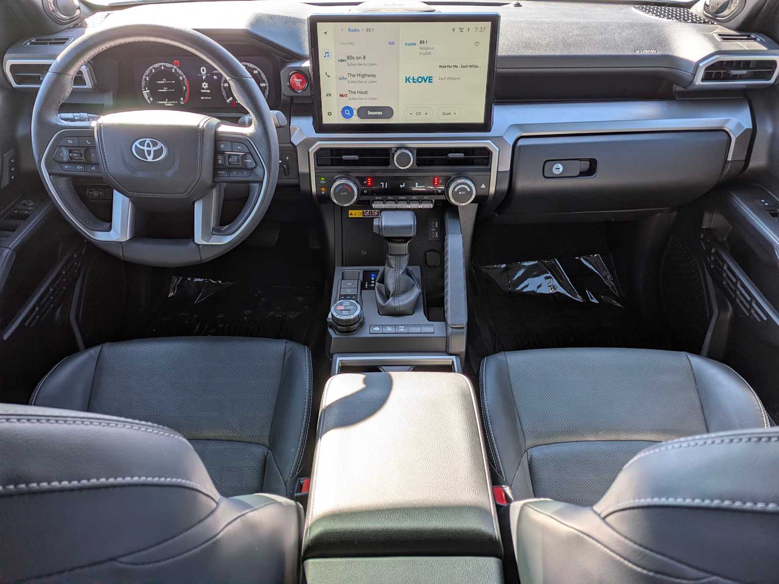 Thumbnail: 2025 Toyota 4Runner - 25