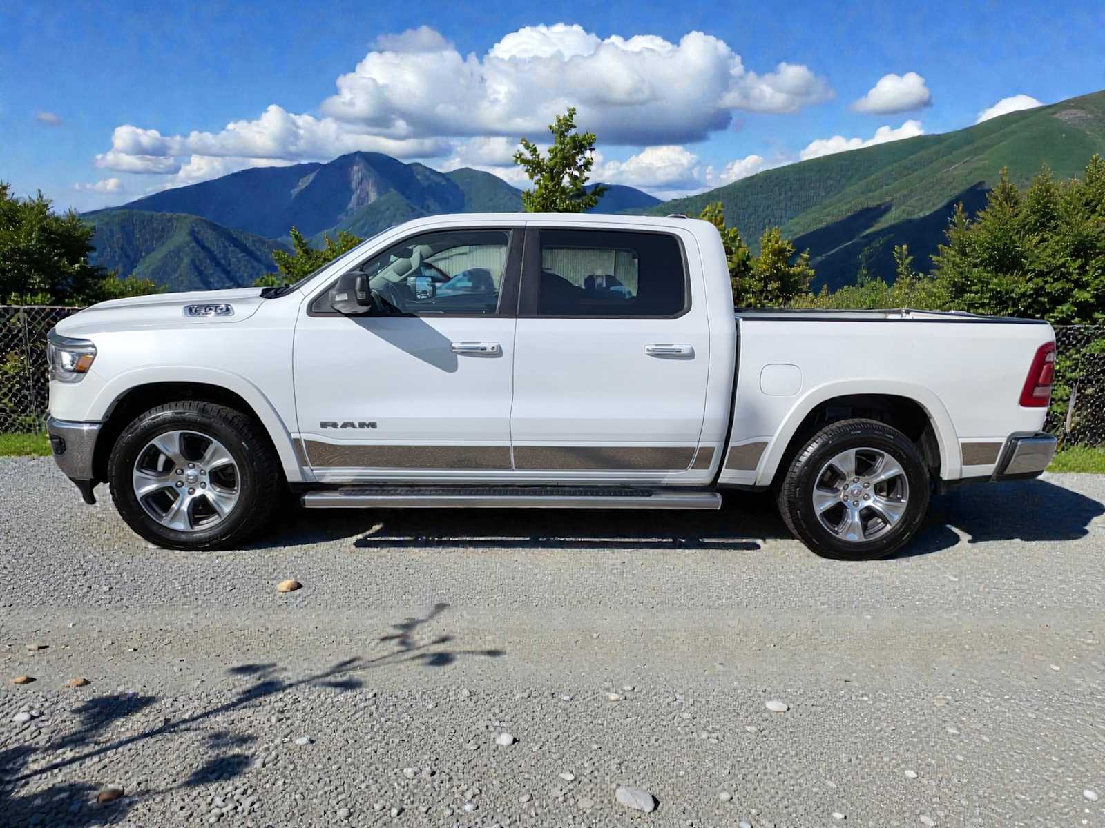Thumbnail: 2022 RAM 1500 - 3
