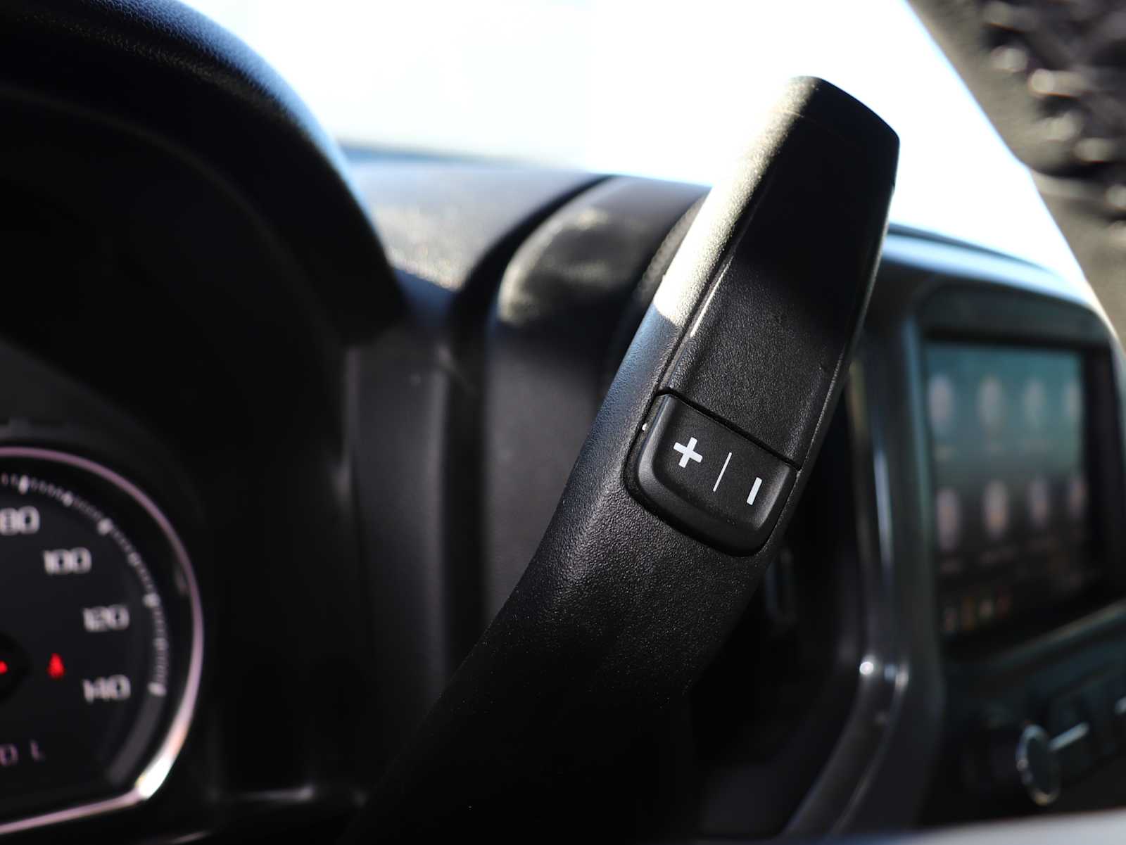 Thumbnail: 2020 Chevrolet Silverado 1500 - 40