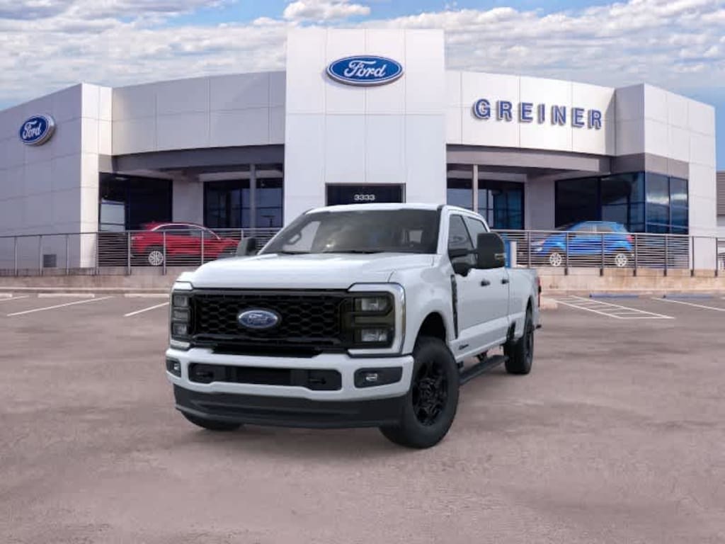 New 2026 Ford F-350 XL Truck Crew Cab