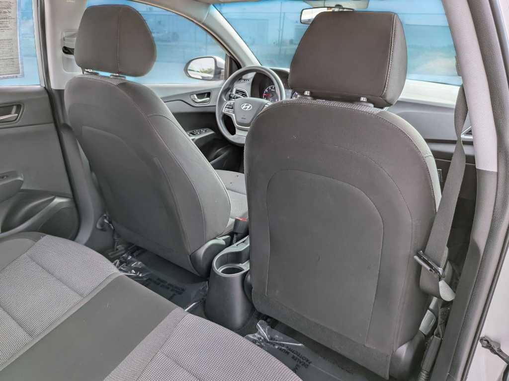 2019 Hyundai Accent SE 25
