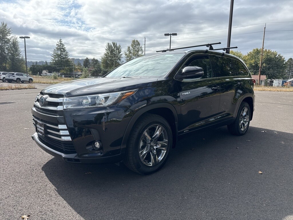 2019 Toyota Highlander Hybrid Limited Platinum photo 3