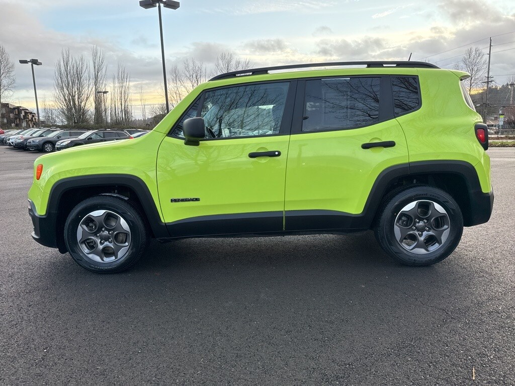 Used 2017 Jeep Renegade Sport SUV