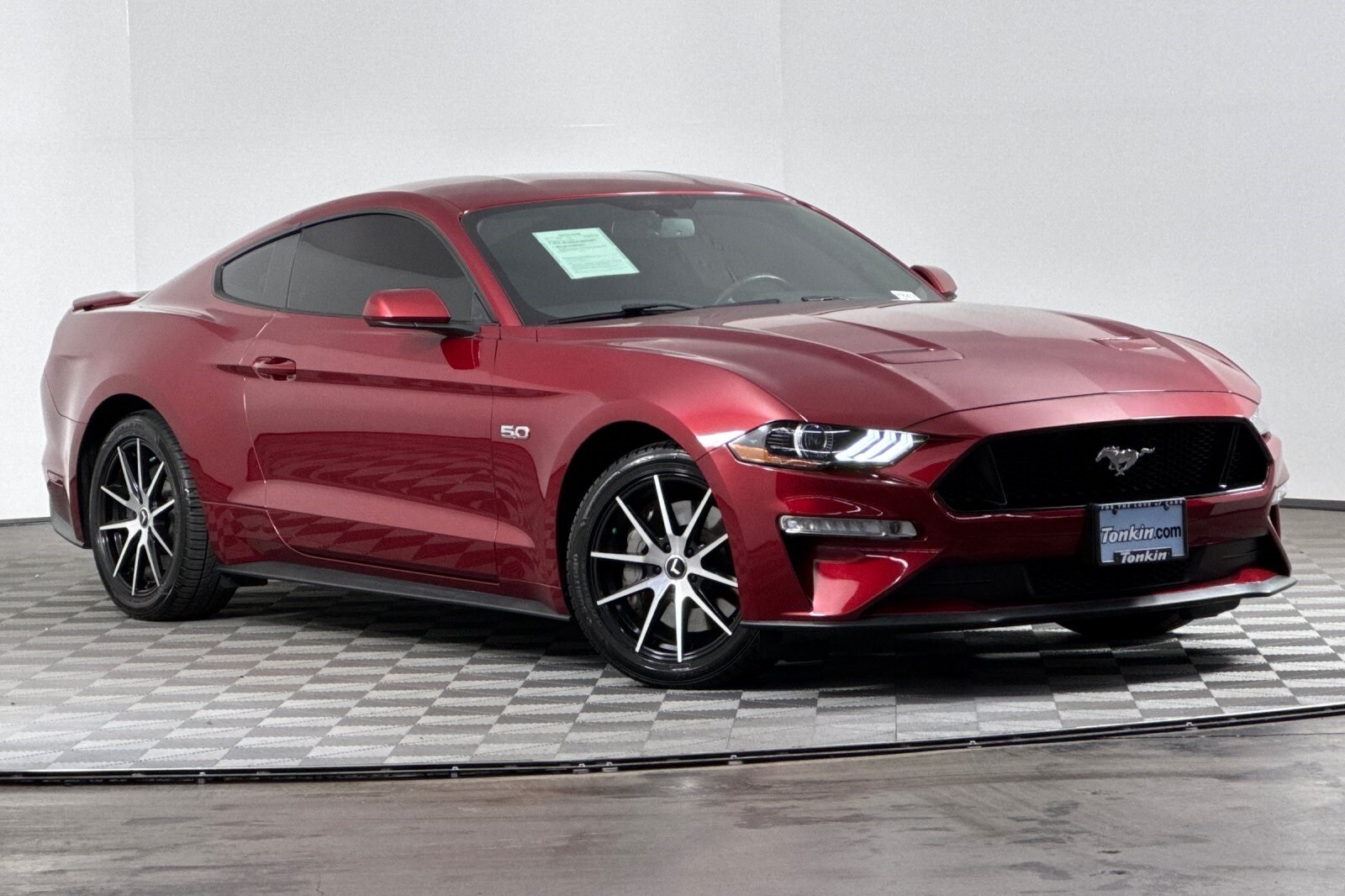 2019 Ford Mustang GT photo 2