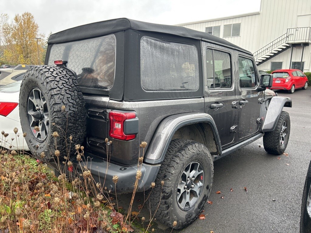 2019 Jeep Wrangler Unlimited Rubicon photo 2