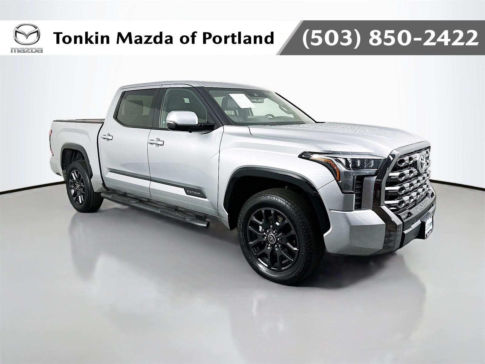 2023 Toyota Tundra Platinum's photo