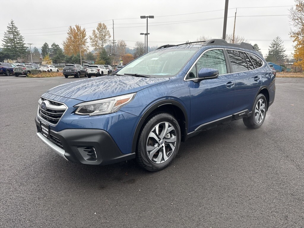 2022 Subaru Outback Limited photo 3