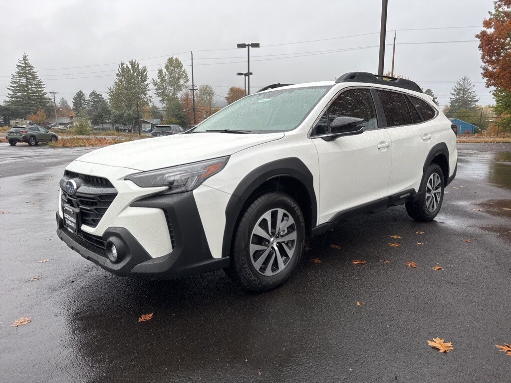 2025 Subaru Outback Premium photo 3