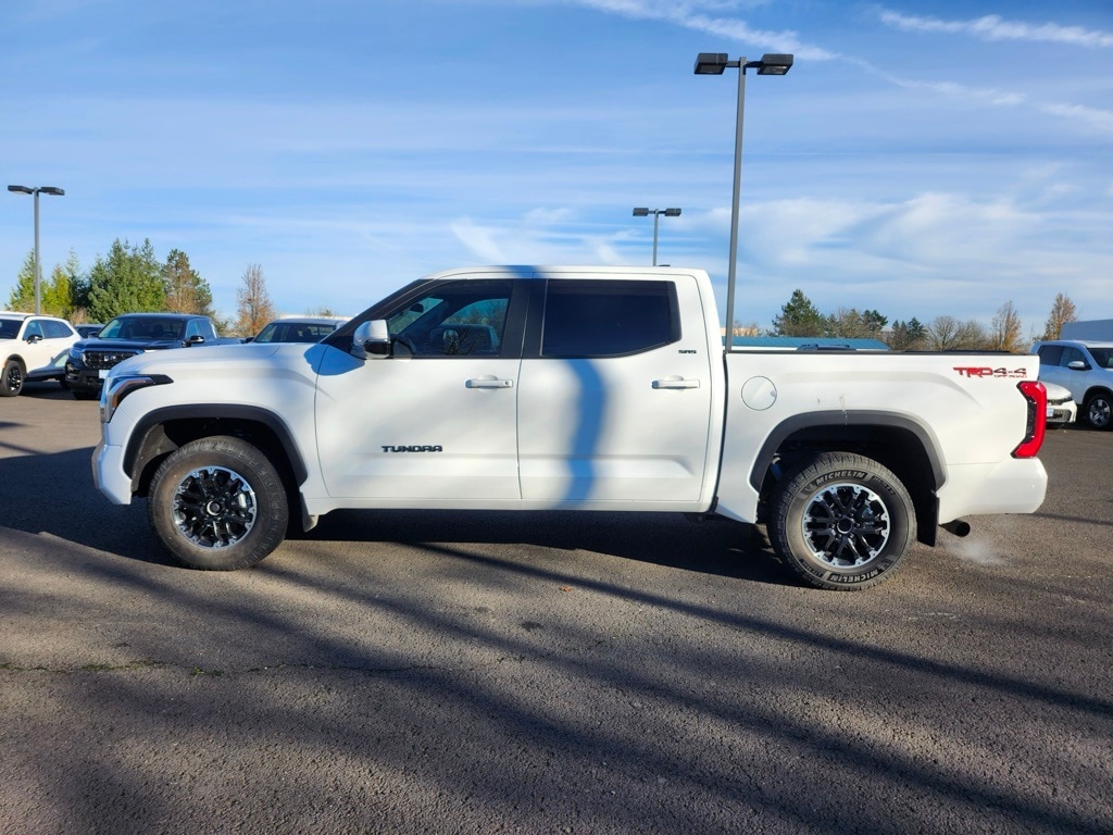 2024 Toyota Tundra SR5 photo 4
